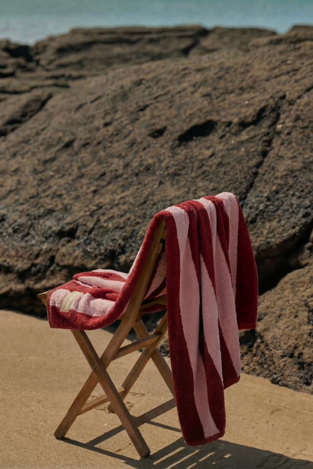 Beach Towel – Hibiscus Tonic / Cherry Cola