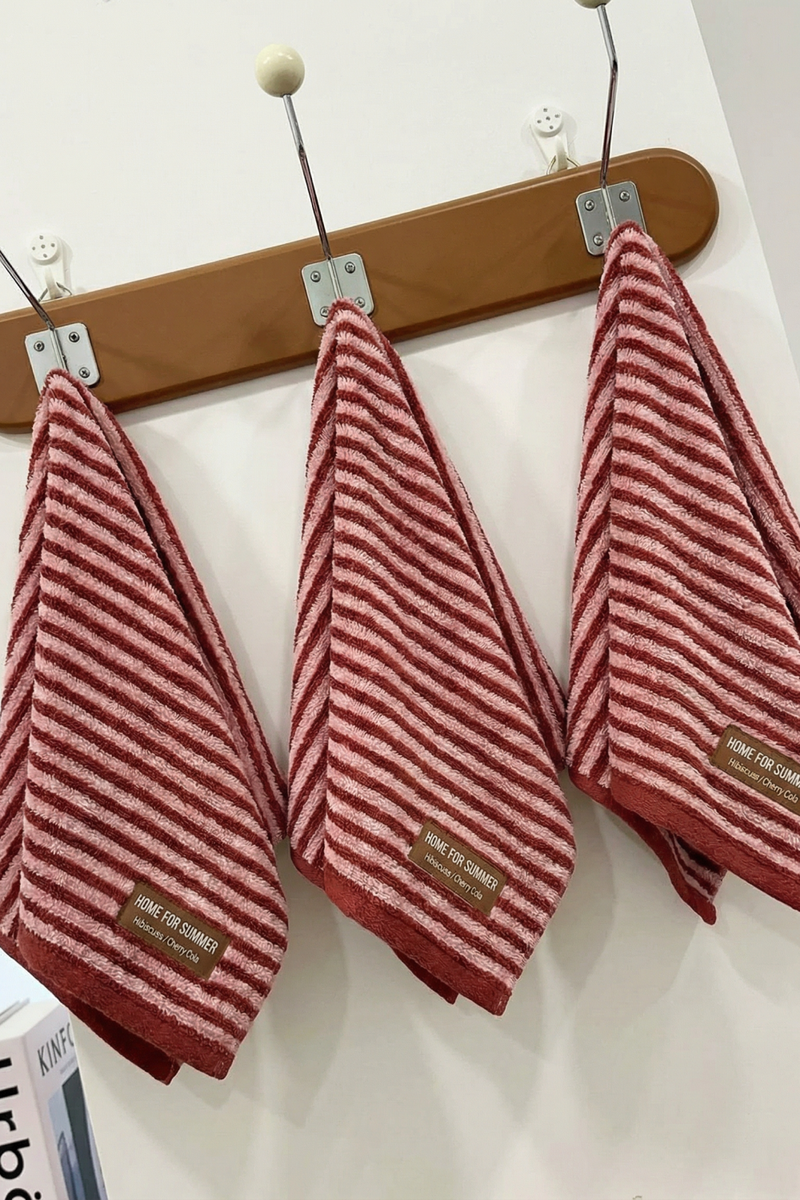 Hand Towel – Hibiscus Tonic / Cherry Cola