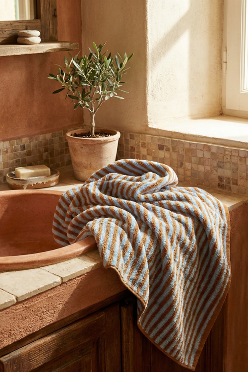 Bath Towel – Burnt Orange / Light Blue