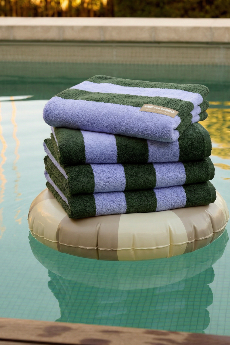 Beach Towel – Periwinkle / Hunter Green
